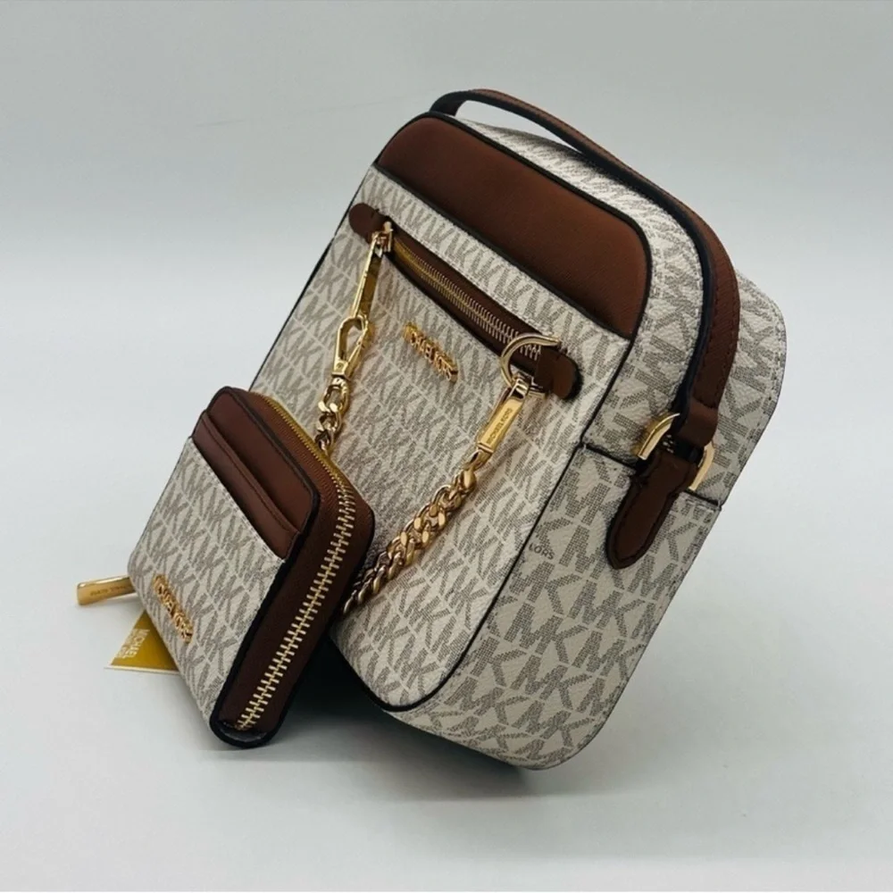 MICHAEL KORS LARGE EW ZIP CHAIN CROSSBODY BAG & JET SET TRAVEL MD ZA CARD CASE